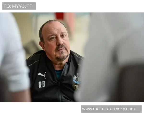 贝尼特斯即将加盟帕纳辛纳科斯执教未来充满期待