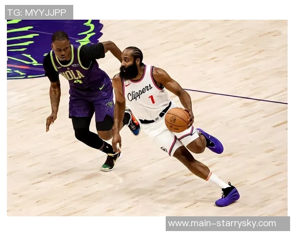 快船半场领先篮网16分哈登状态火热小卡贡献7分3断祖巴茨表现低迷